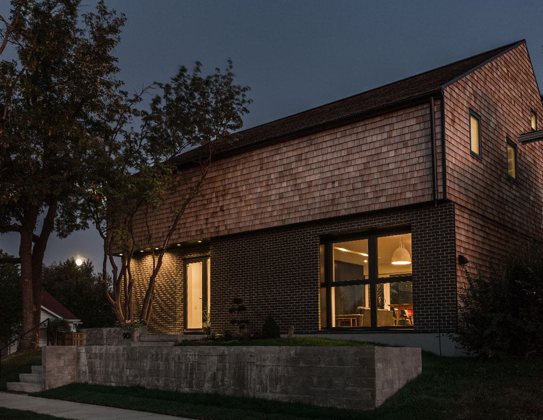 KASA — Kaiser/Sagan House, custom inner-city home in Calgary's Mount Pleasant by Anonymous Architecture